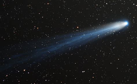 Comet Leonard leaves 2021 | Telescope Live