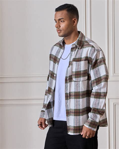 Chimpaaanzee Men Green & White Oversized Fit Shirt