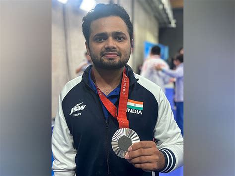 "A splendid achievement": PM Modi hails Manish Narwal for winning ...