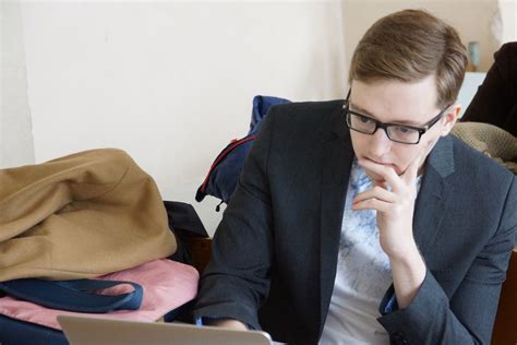 «Почему-то считается, что работу редакторов оплачивать нужно, а работу ...