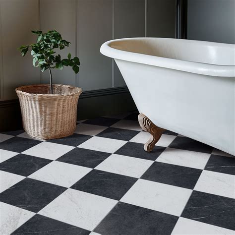 Black And White Floor Tiles Bathroom