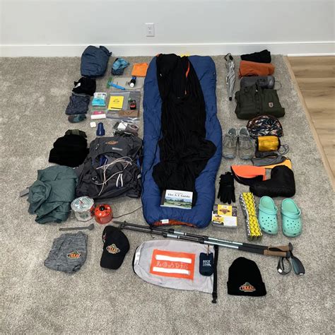 Essential Items To Pack For Hiking The Appalachian Trail | QuartzMountain