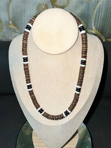 Buy Native Treasure - Mens/Womens Brown Coco 2 Black 2 White Clam ...