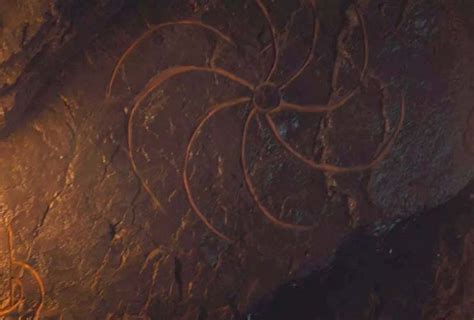 Heres What The White Walker Swirl Symbol Might Mean In The Final Season ...