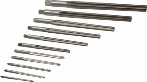 Carbide Cutting Tools - Carbide End Mills Trader - Retailer from Mumbai