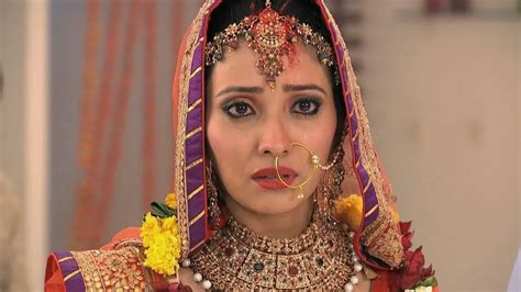 Watch Ek Mutthi Aasmaan TV Serial 4th May 2020 Full Episode 270 Online ...