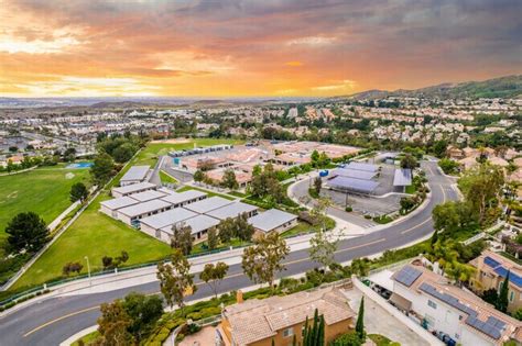 About Baker Ranch | Schools, Demographics, Things to Do - Homes.com