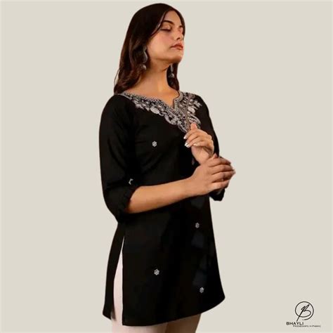 BHAYLI'S GRACEFUL THREADS EMBROIDERED KURTI