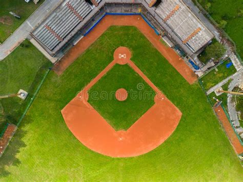 Baseball Diamond 的图像结果
