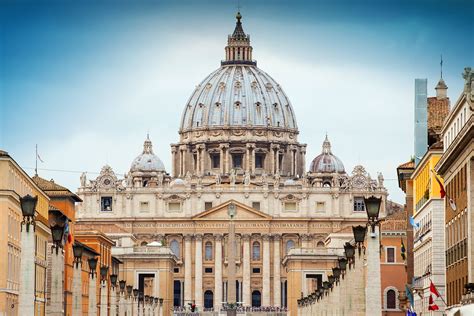 St. Peter's Basilica in Rome - Visit the Seat of the Roman Catholic ...