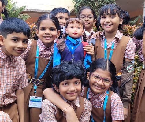 Meet 'Shiksha', the Karnataka humanoid robot bridging education gap in ...