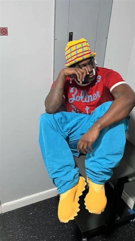 Drake enlists lil yachty for second ovo collaboration with university ...