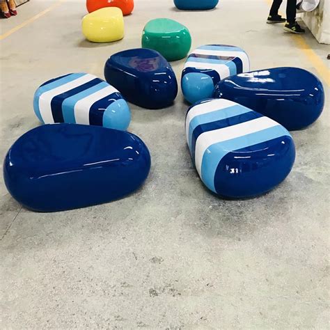 玻璃钢糖果休闲椅 - 深圳市温顿艺术家具有限公司