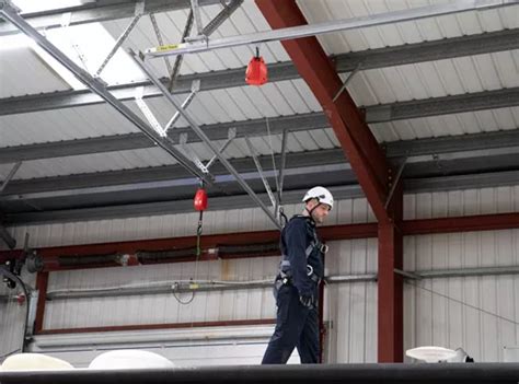 Fall Protection for Aircraft Maintenance & Access - Kee Safety
