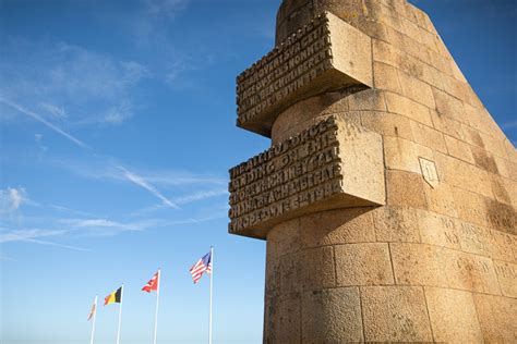 Remembering "Big Red One" heroes of D-Day | Article | The United States ...