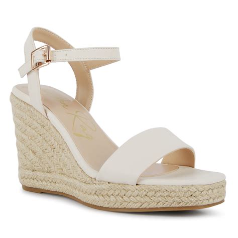 London Rag | Beige Woven Wedge Sandals – London Rag India
