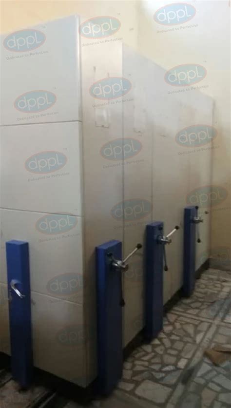 Mobile Compactor Storage System Manufacturer | Decora Point