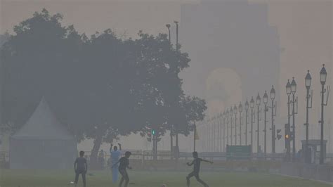 Delhi's air quality slips into 'hazardous' zone - BusinessToday