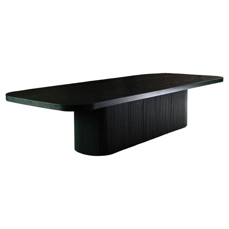 Round White Concrete Dining Table with Fluted Base at 1stDibs | fluted ...