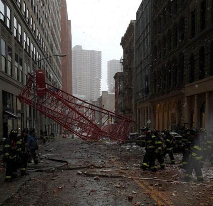 纽约建筑爆炸倒塌事件死亡人数升至7人(图)|纽约|爆炸|倒塌_新浪新闻