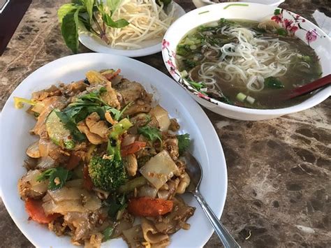 THE BEST PHO & THAI, Renton - Restaurant Reviews, Phone Number & Photos ...