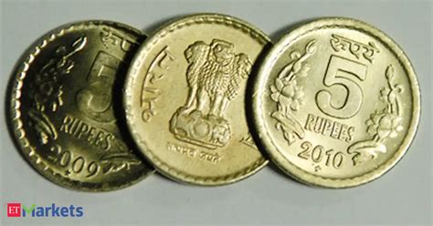 Rupee plunges to over 3-month low of 63.32 vs US dollar - The Economic ...