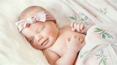 Do Babies Dream or Have Nightmares? - Mama Natural