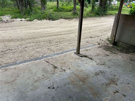 Gravel Driveway Drainage Systems Building A Gravel Driveway On Sloped