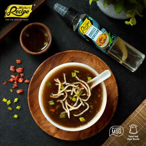 Chilli Vinegar 185 gm – Mothers Recipe