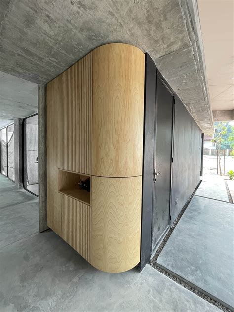 Photo 15 of 34 in Resort Home by O2 Design Atelier Sdn. Bhd. / Choo Poo ...