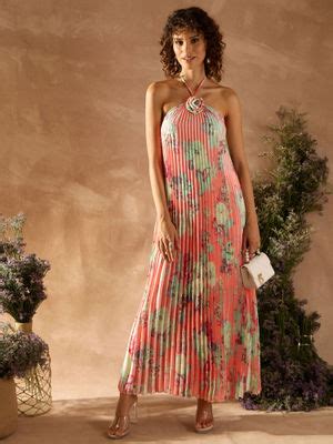 Buy KASSUALLY Pink Floral Printed Satin Pleated Maxi Dress Online