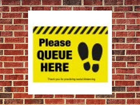 INSHOPFITTING Social Distancing Sign 12" x 12" Vinyl Ground Sticker ...