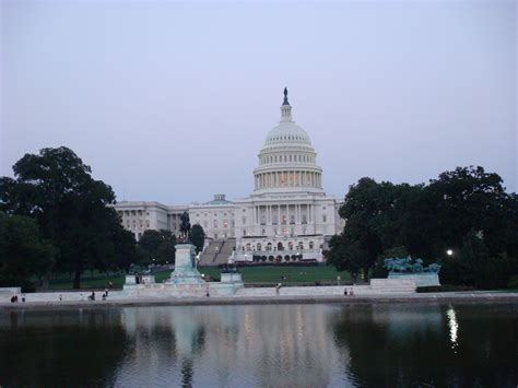 美国联邦法院 的图像结果