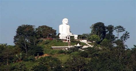 Bahirawakanda Vihara Buddha Statue Experience The Spiritual Magic