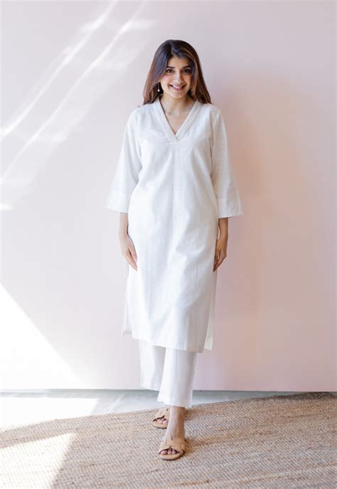 Indian Ethnic Women's Hemali White Solid Handloom Cotton Straight Kurta ...
