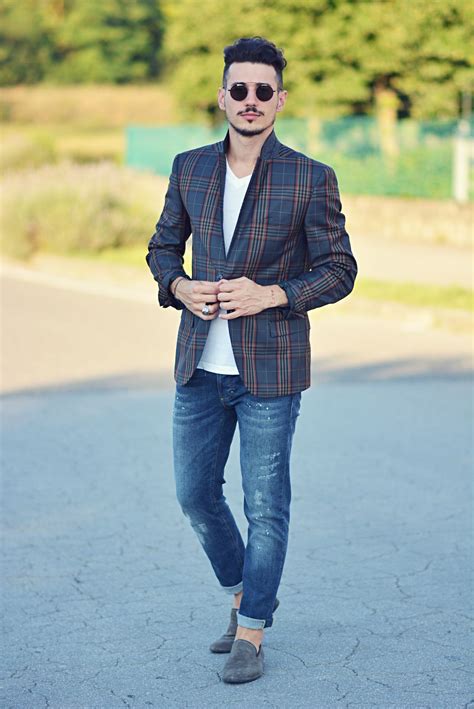 Men's Navy Plaid Blazer, White V-neck T-shirt, Blue Jeans, Grey Suede ...