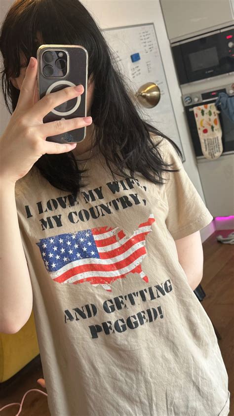 @big_icky wearing the BF (GF?) shirt : r/F1NN5TER