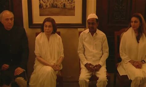 Mukarram Jah comes home for the last time: KCR pays tribute to ...