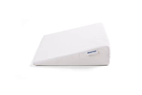 Doomoo Rest Easy Large: Sloped Positioner Baby Wedge Pillow – Hatchery ...
