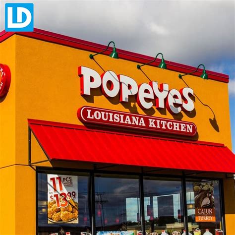 Backlit Building Signage 的图像结果