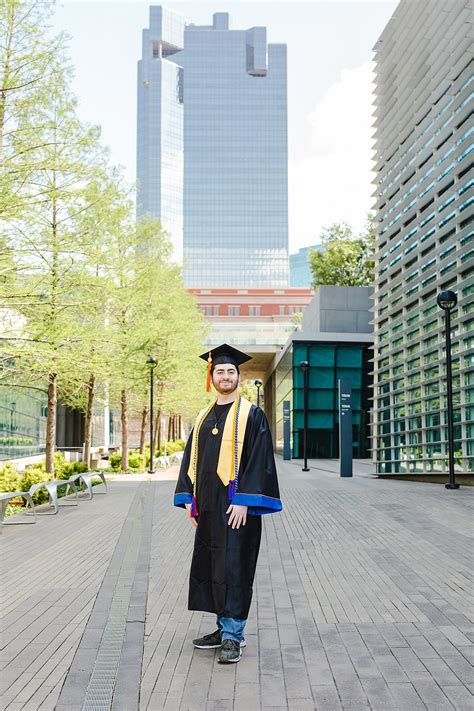 College Senior Photography Session at TCC Trinity River Campus ...