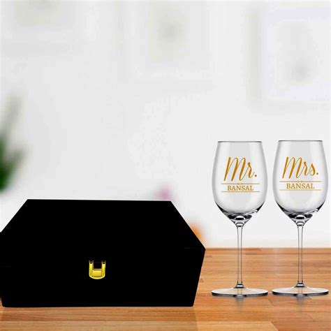 Get Mr and Mrs Wine Glass Gift Set Online in India – Nutcase