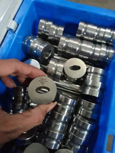 Single rotary compression machine - Single Rotary Ayurvedic Tablet ...