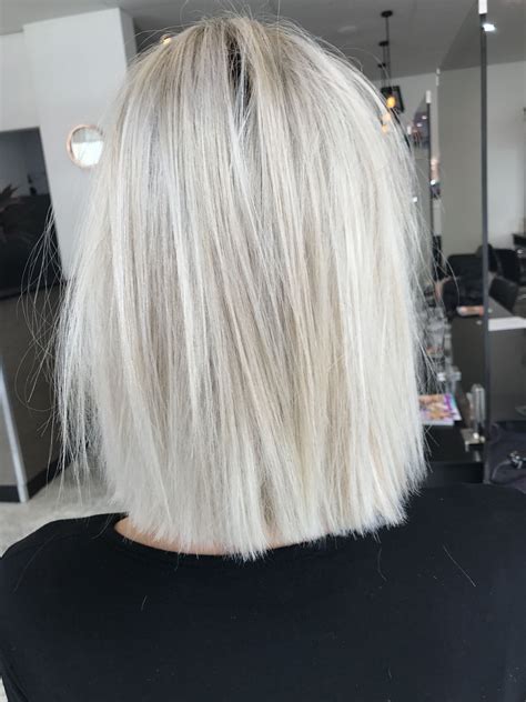 Blonde hair short lob Textured straight hair Cut colour Cool ash blonde ...
