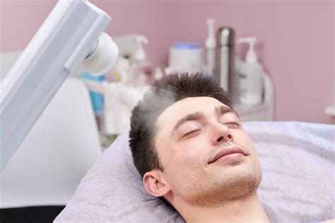 नाक के अंदर के पिंपल और फुंसी से कैसे छुटकारा पाएं - How to get rid of ...