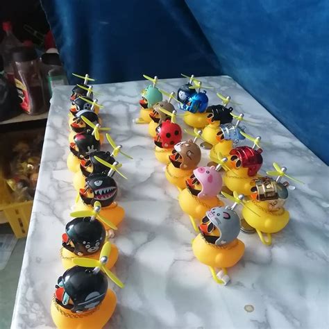 ¿Cuánto cuesta el patito mamalón, el patito que anda de moda? Te contamos
