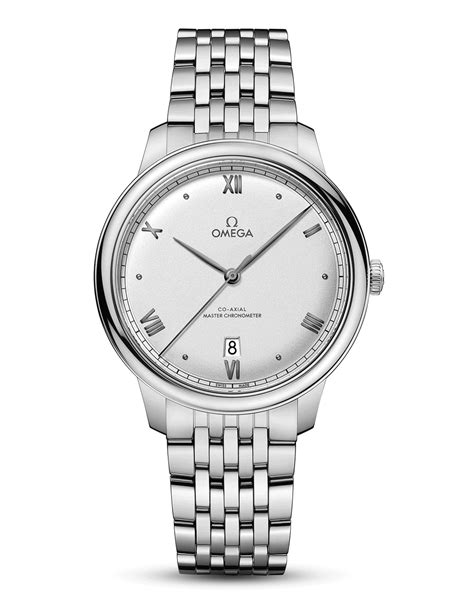 Top 10 Watches Under INR Five Lakh Available In 2025