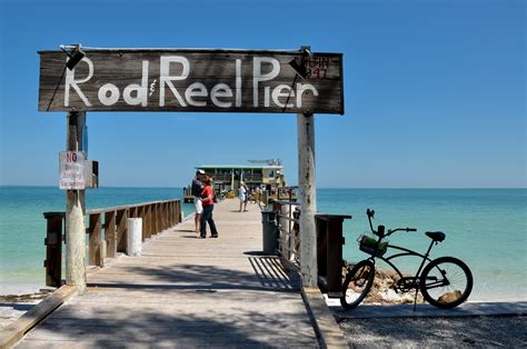 Visit the Rod and Reel Pier on Anna Maria Island