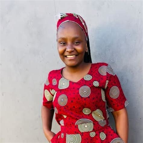 NOLUTHANDO - English teacher - ₹476/h