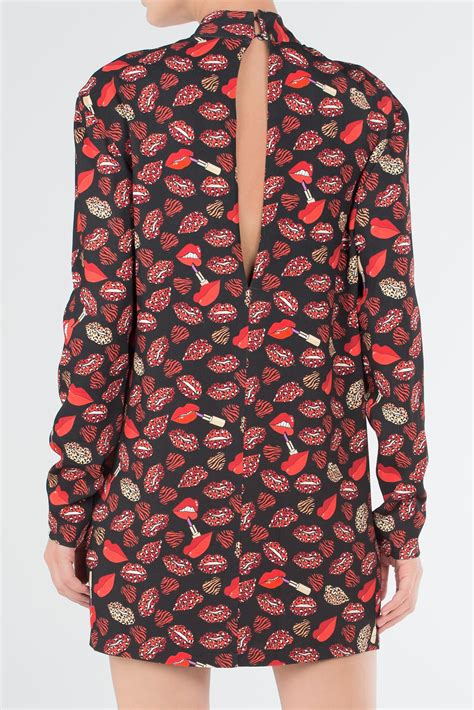 Lip Print Keyhole Back Dress – Maison-B-More Global Store